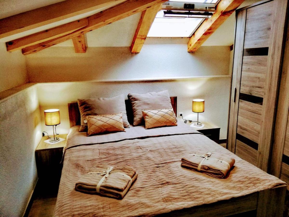 Lux Attic Old Town Rab Lägenhet Rab Town Exteriör bild